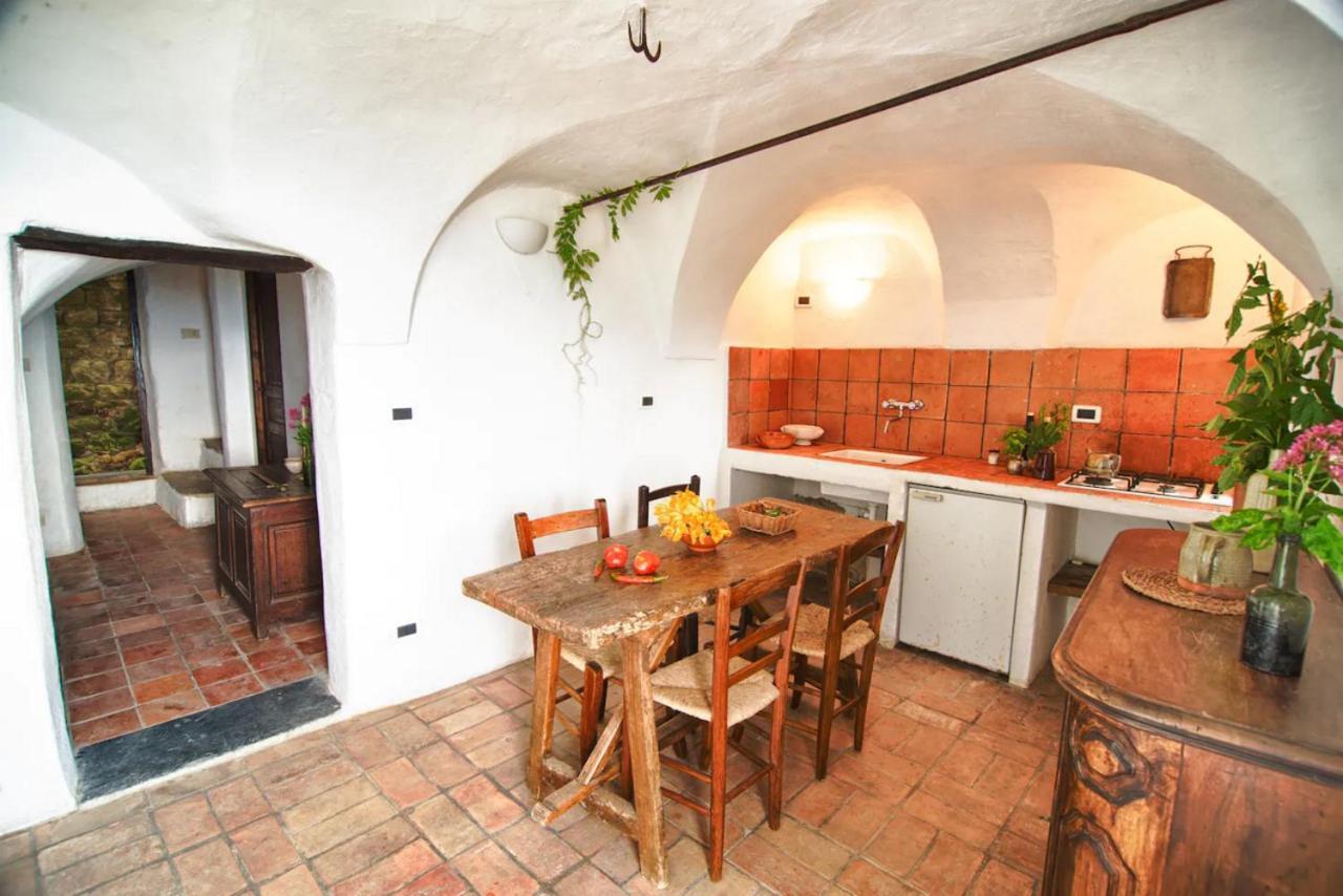 Lovers' Nest Baiardo Экстерьер фото